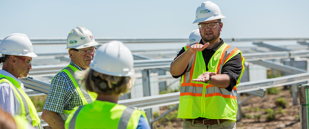 NextEra Energy Resources engineers at Stuttgart Solar Energy Center , AR