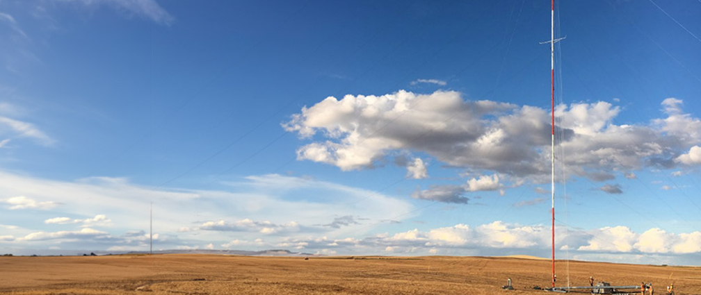 Met tower in a field