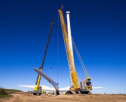 Cottonwood Wind Energy Center construction