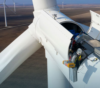 wind turbines in process of decommissioning